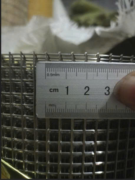 Lưới inox lỗ vuông mắt 7mm x 7mm